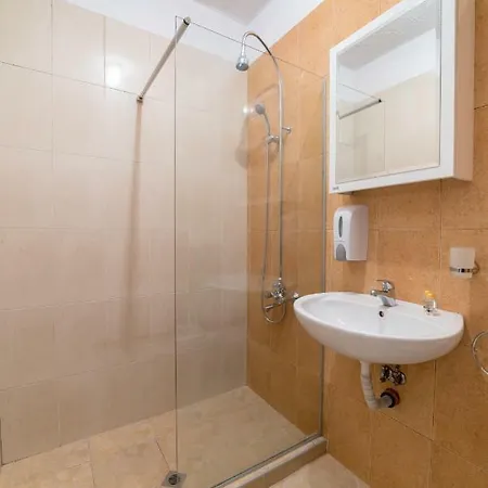 Comfort.chic.charming With Terrace Near Ndk Appartement