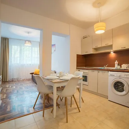 Comfort.chic.charming With Terrace Near Ndk *