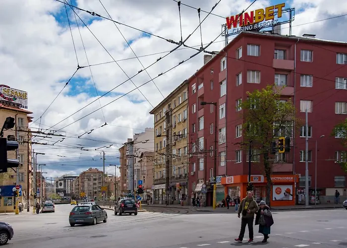 Comfort.chic.charming With Terrace Near Ndk ソフィア