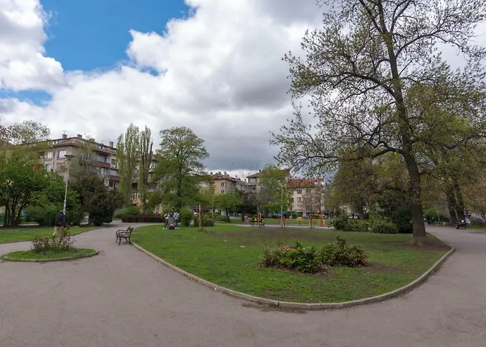 Comfort.chic.charming With Terrace Near Ndk アパート