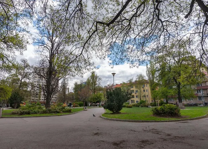 Comfort.chic.charming With Terrace Near Ndk アパート *