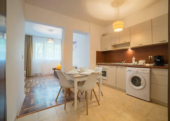 Comfort.chic.charming With Terrace Near Ndk *