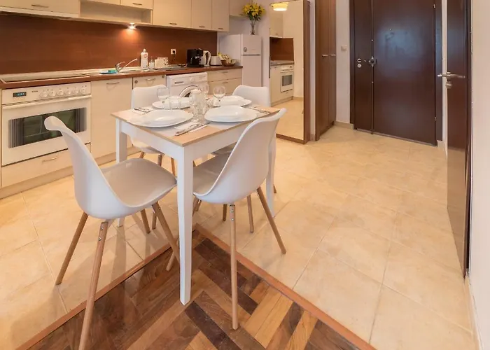 Comfort.chic.charming With Terrace Near Ndk ソフィア